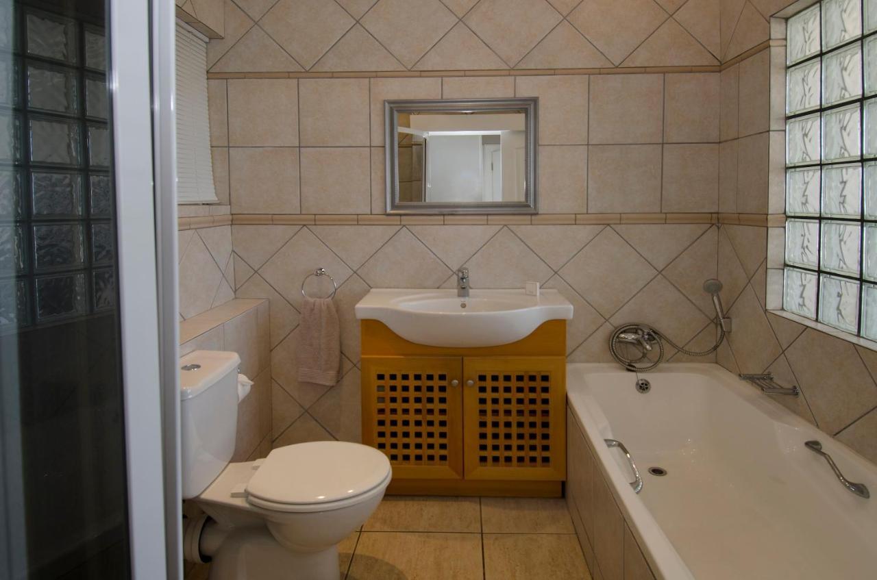 C203 Surfside Apartman Umdloti Kültér fotó